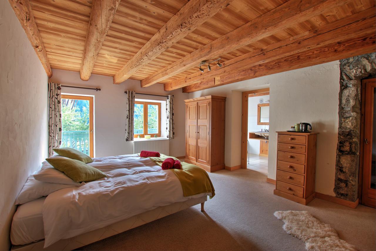 La Ferme Du Chateau Ла-Шапель-д'Абонданс Экстерьер фото